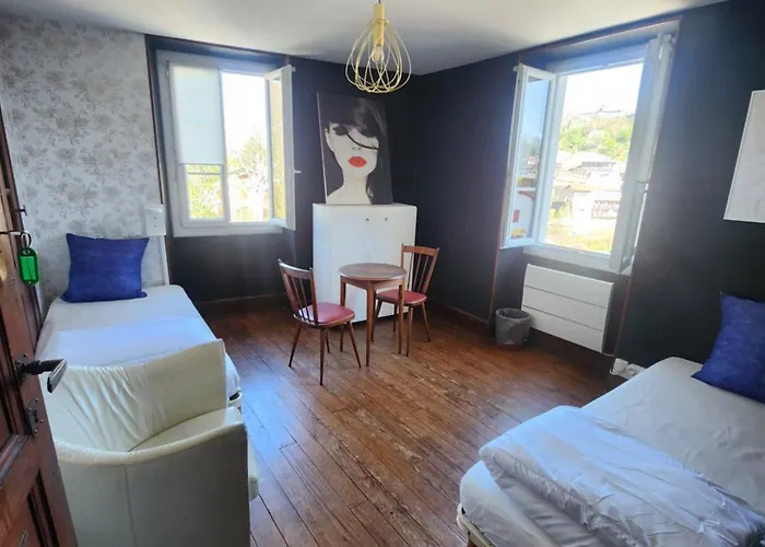 Compostella Сен-Жан-Пье-де-Пор